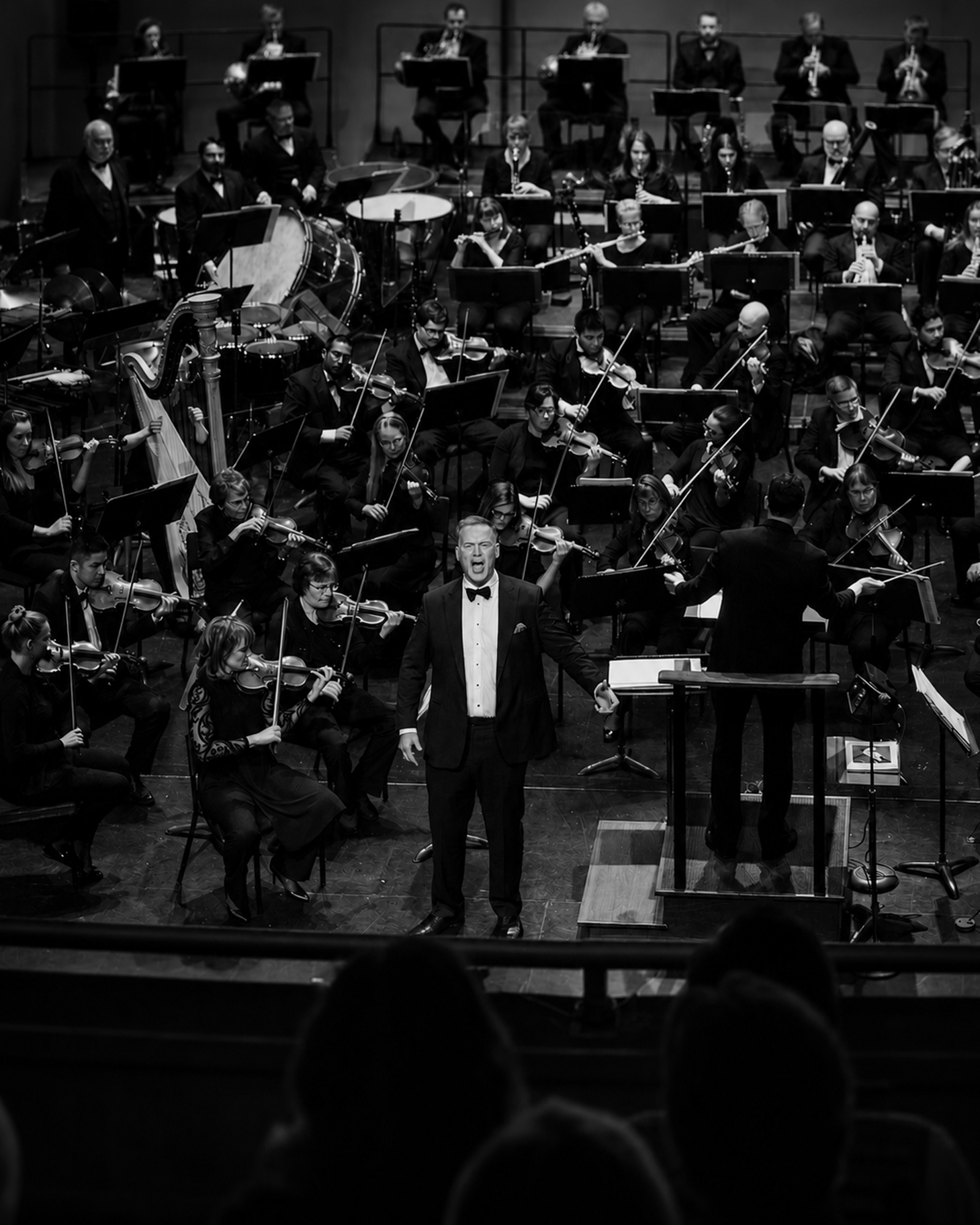 Jim Cornelison performing in opera